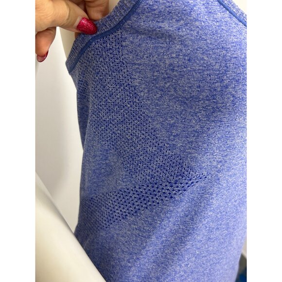 New Balance Women’s Racer Back Tank Top M Blue Athletic Wear Activewear Workout - Picture 8 of 13